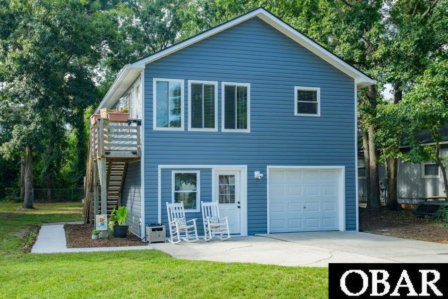 211 Sir Richard East - Photo 1