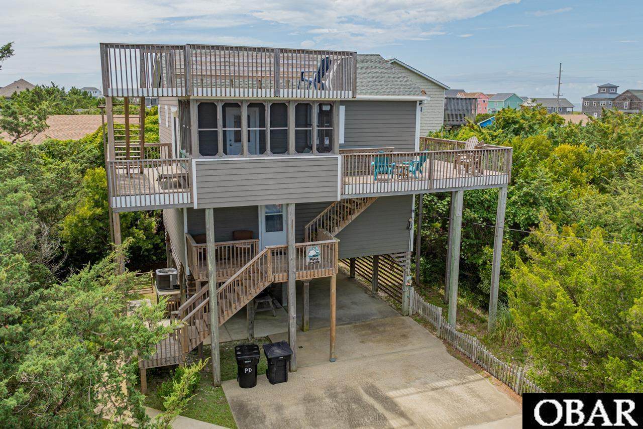 54212 Cape Hatteras Drive - Photo 1