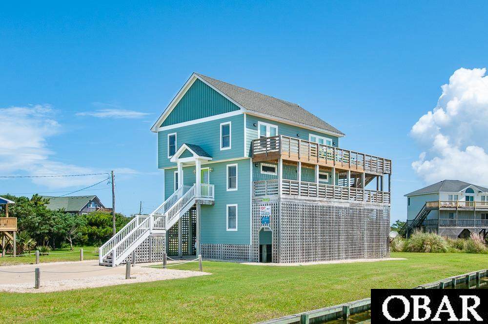 56185 Elizabeth Avenue - Photo 1