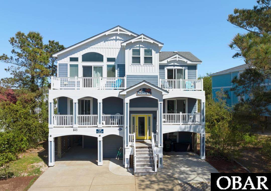 845 Monteray Drive - Photo 1