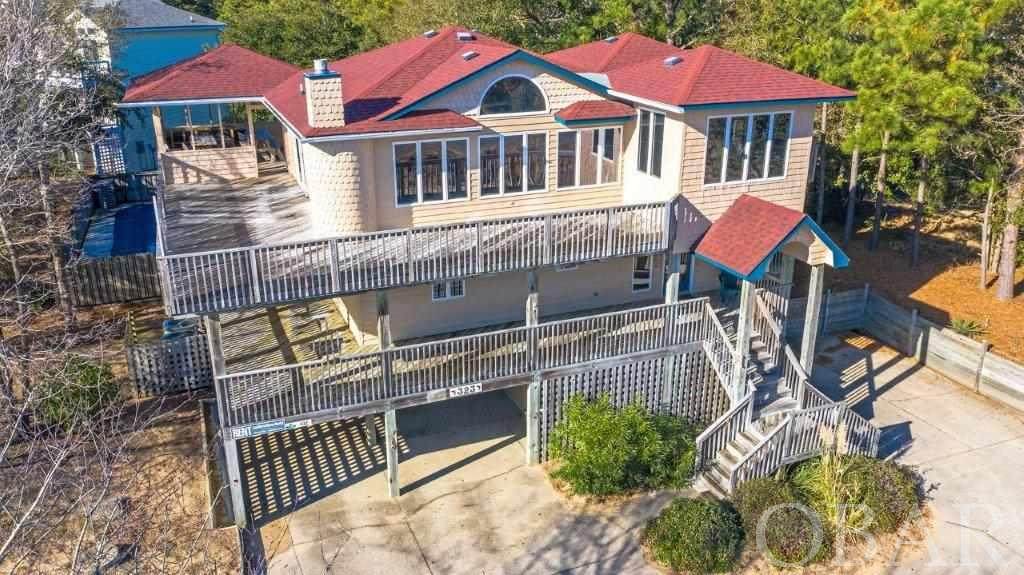 323 Hillcrest Drive - Photo 1