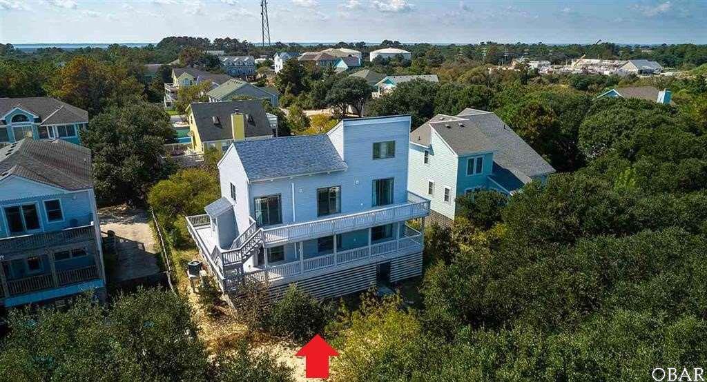 762 Sunrise Court - Photo 1
