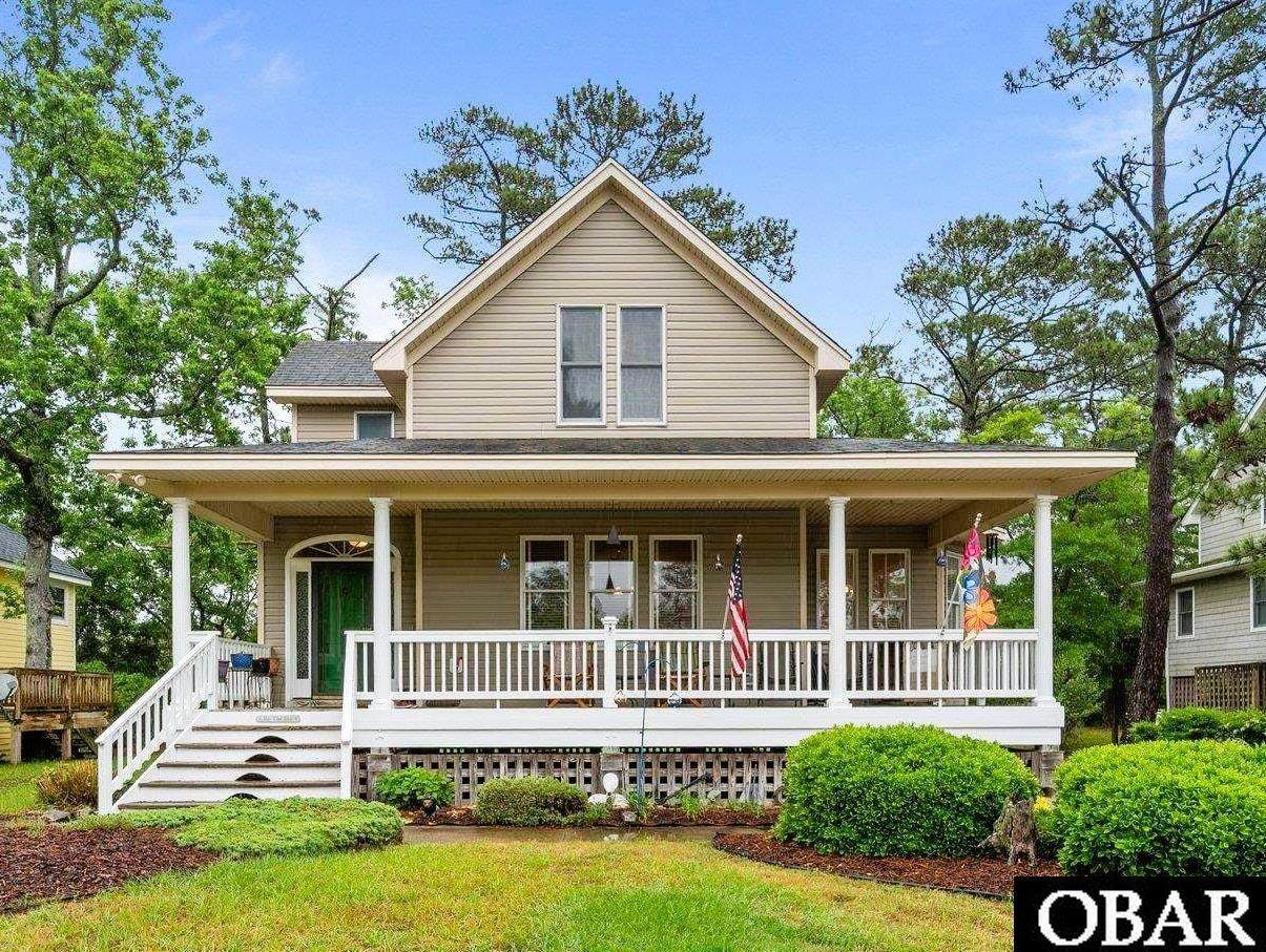 125 Watersedge Drive - Photo 1