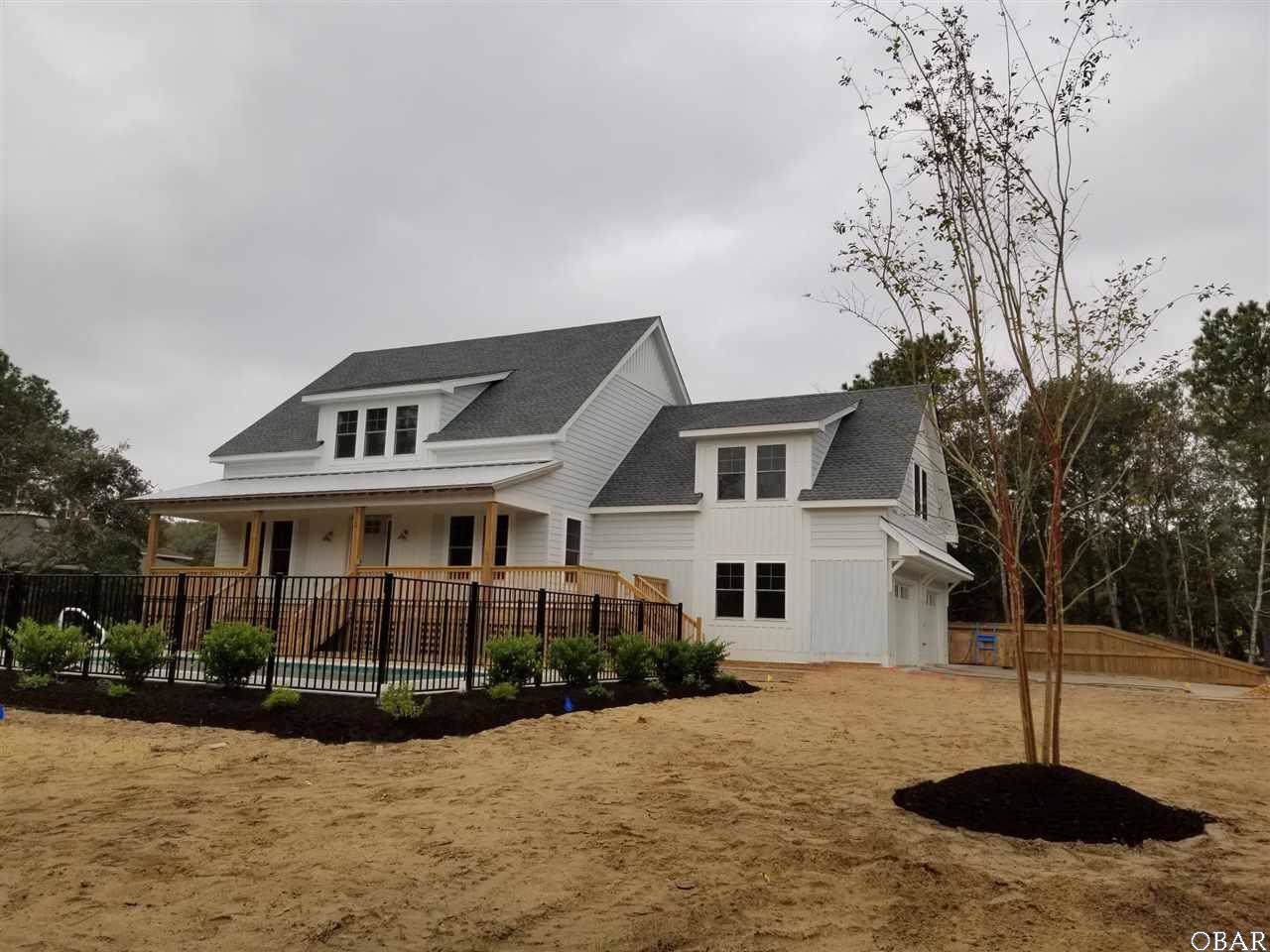 2 Circle Drive - Photo 1