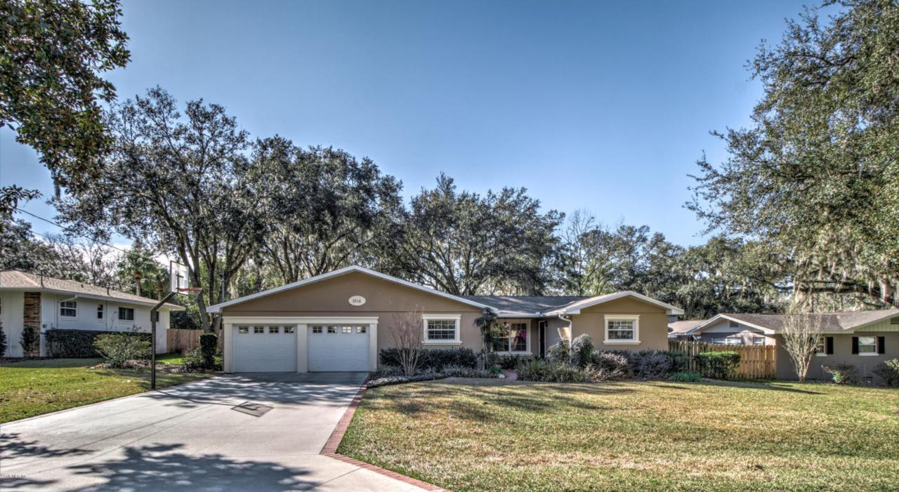 1518 12th Street - Photo 1