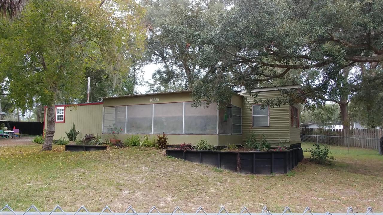 16225 59th Street - Photo 1