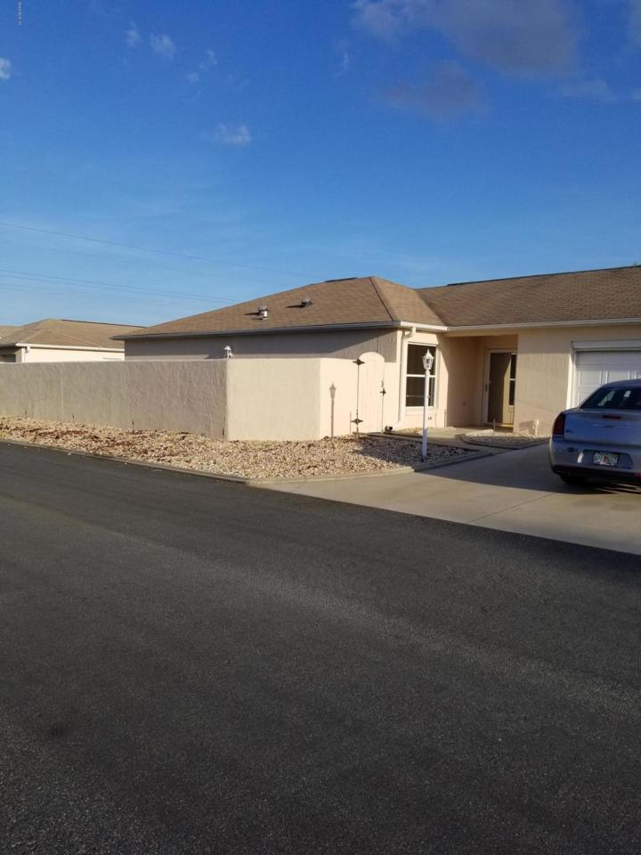 2103 Alfredo Avenue - Photo 1