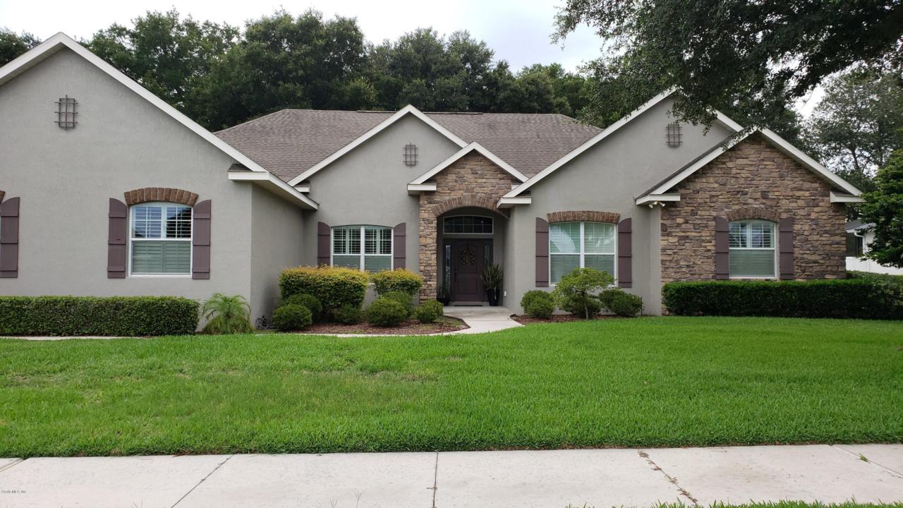 3501 49th Avenue - Photo 1