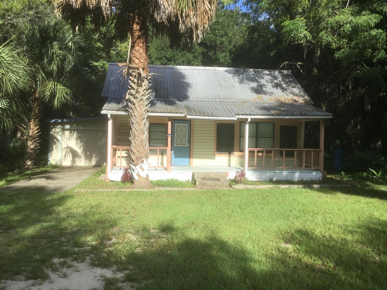 10250 108 Terr Road - Photo 1