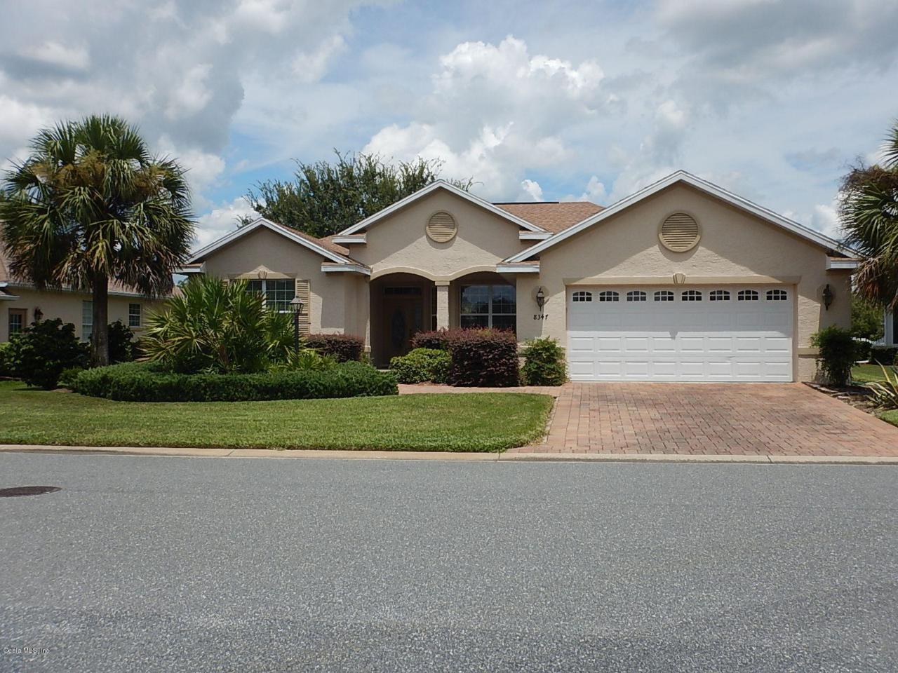 8347 84th Place Road - Photo 1