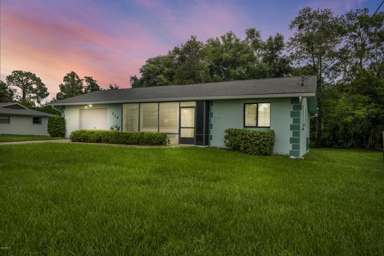 714 Desota Avenue - Photo 1
