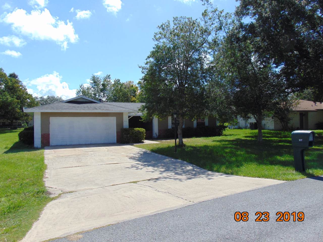 517 Sapphire Lane - Photo 1