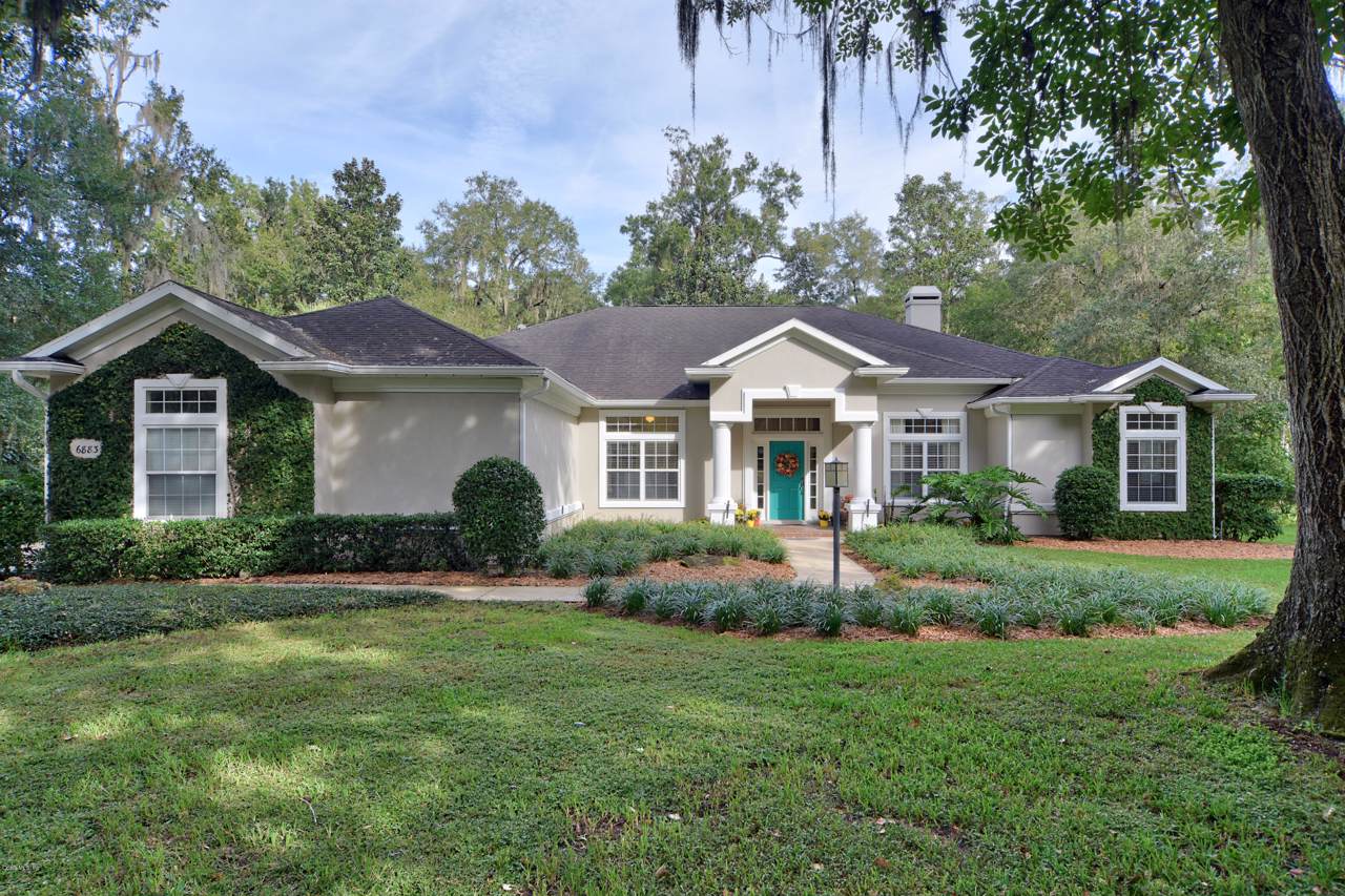 6883 12th Circle - Photo 1
