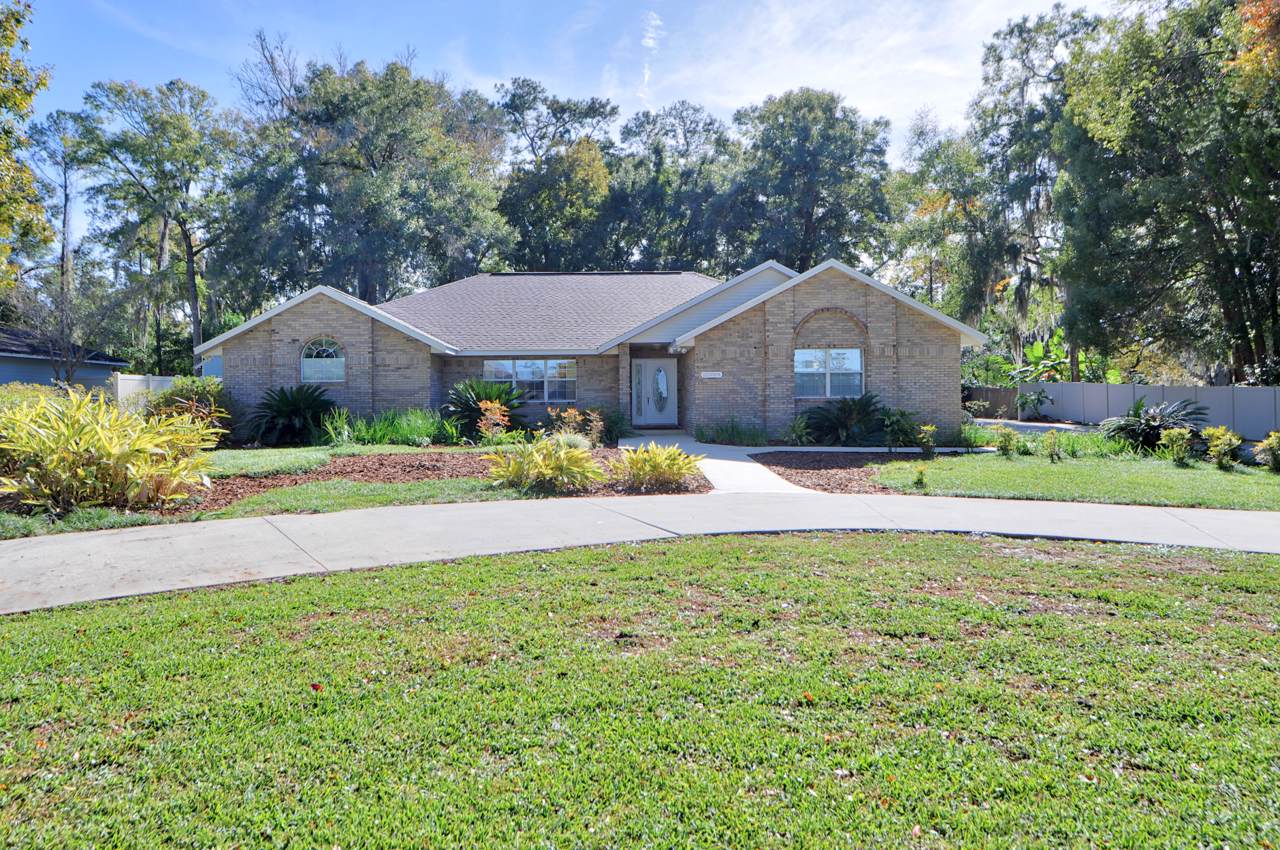 2300 34 Th Street - Photo 1