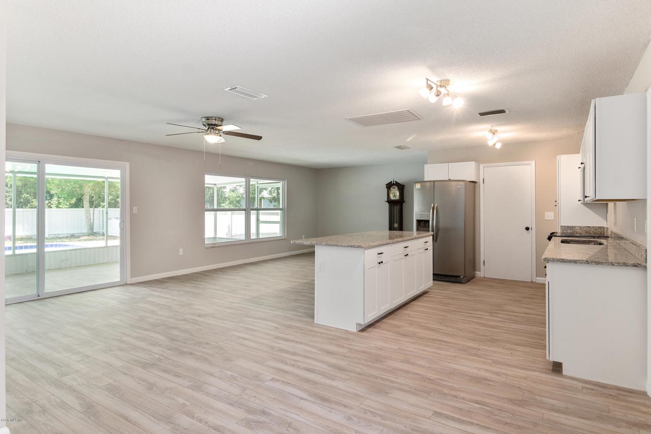 6 Silver Terrace - Photo 1