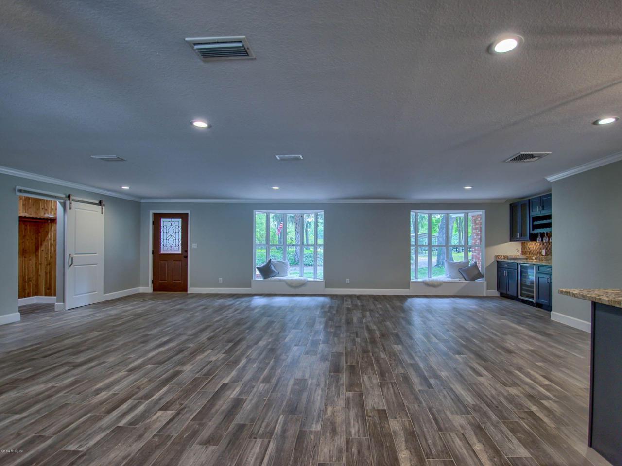 1781 85 Street Road - Photo 1