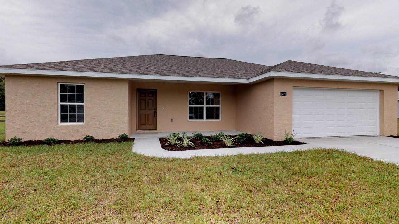 1576 161 Street - Photo 1
