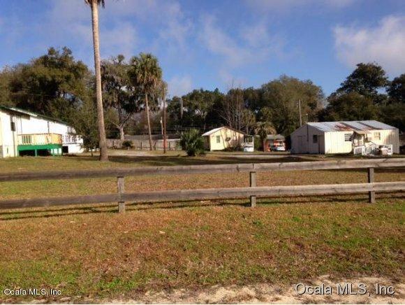 19020 Us Highway 441 - Photo 1