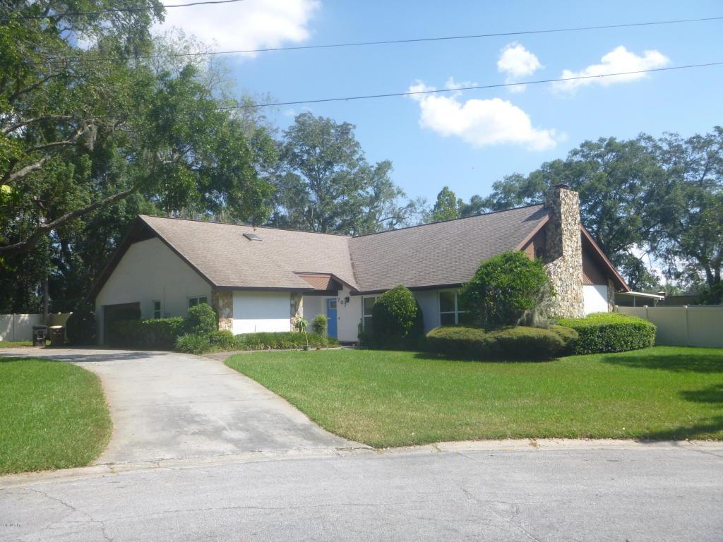 707 24 Terrace - Photo 1