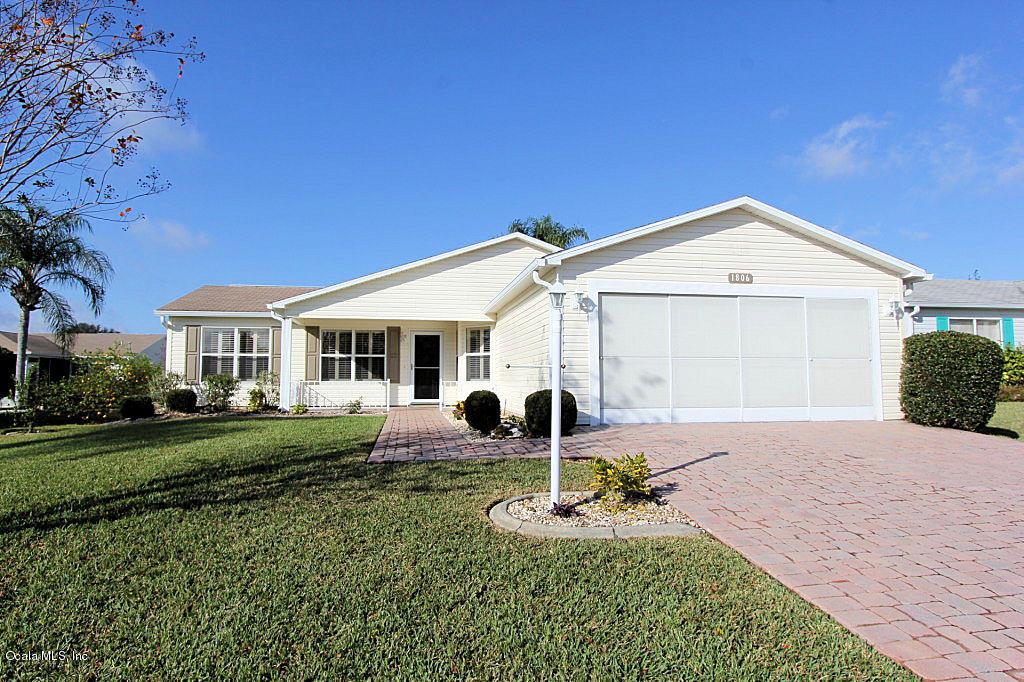 1806 Naples Place - Photo 1