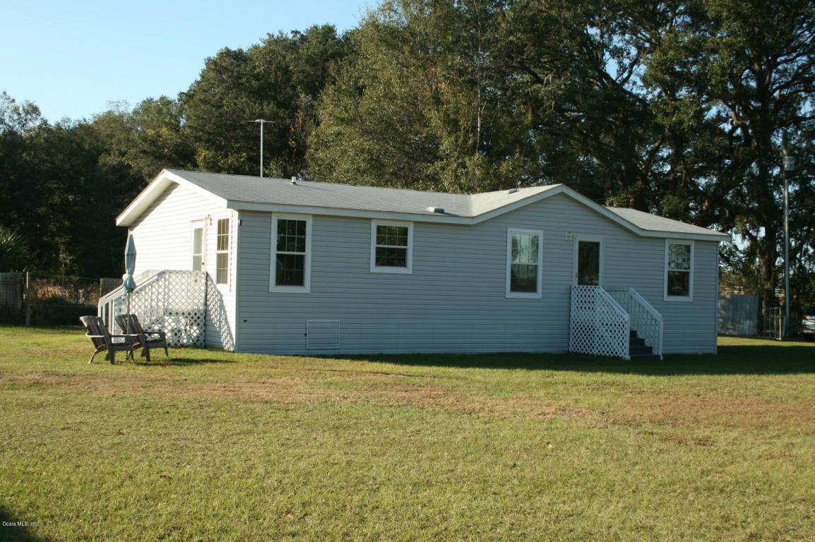 4114 107th Place - Photo 1