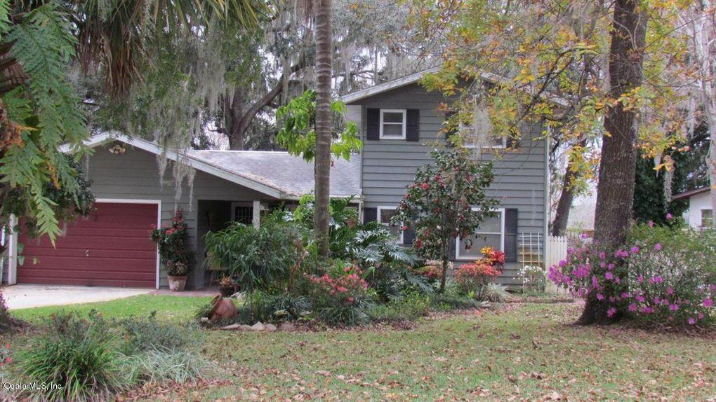 2040 169th Avenue Road - Photo 1