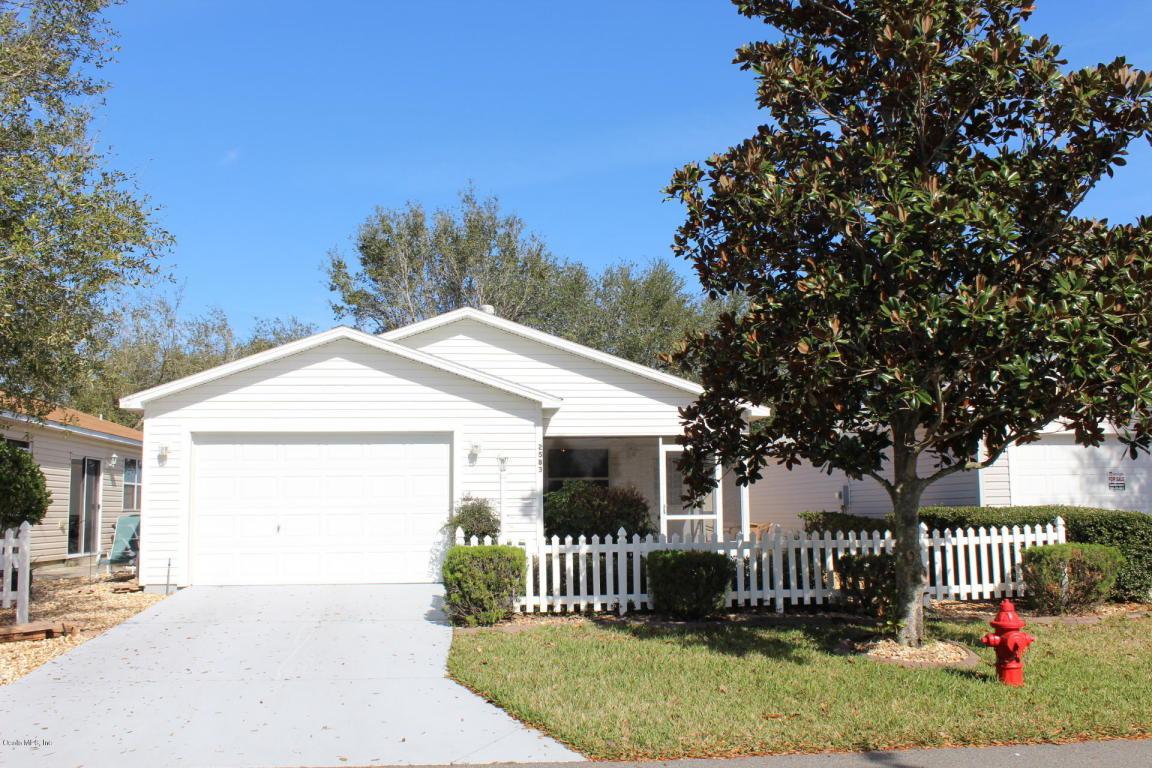 2583 Hialeah Ave - Photo 1