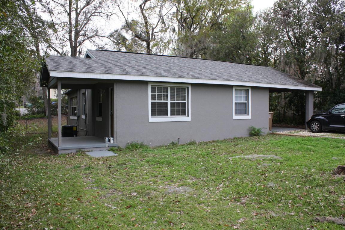 213 15th Terrace - Photo 1