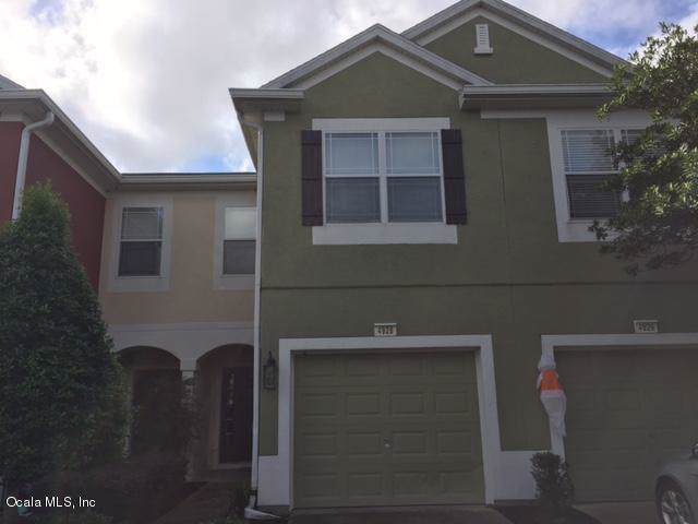 4928 45 Circle - Photo 1