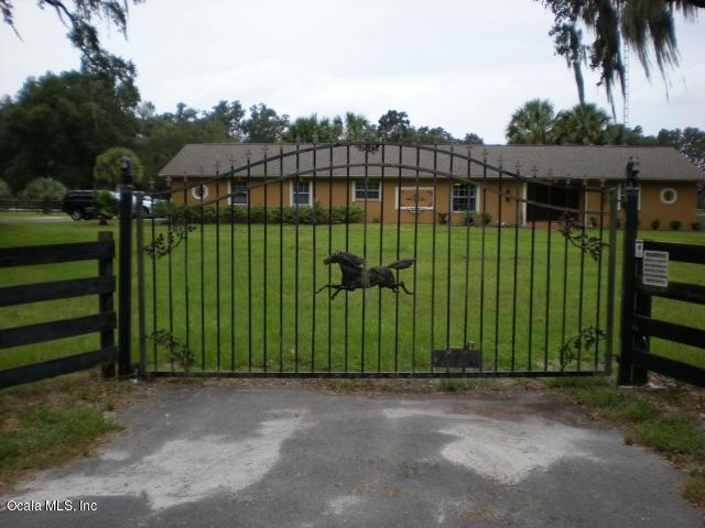 800 Hwy 42 - Photo 1