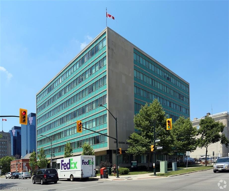 200 Queens Avenue - Photo 1