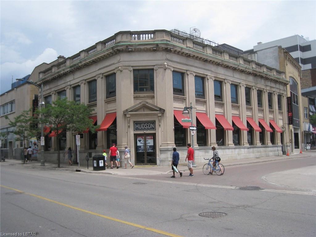 398 Talbot Street - Photo 1