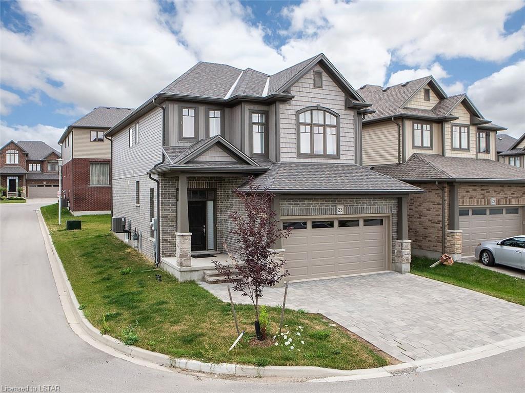 486 Skyline Avenue - Photo 1