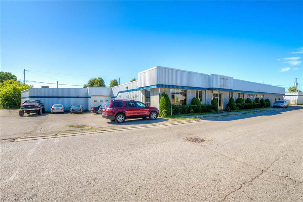 1025 Elias Street - Photo 1