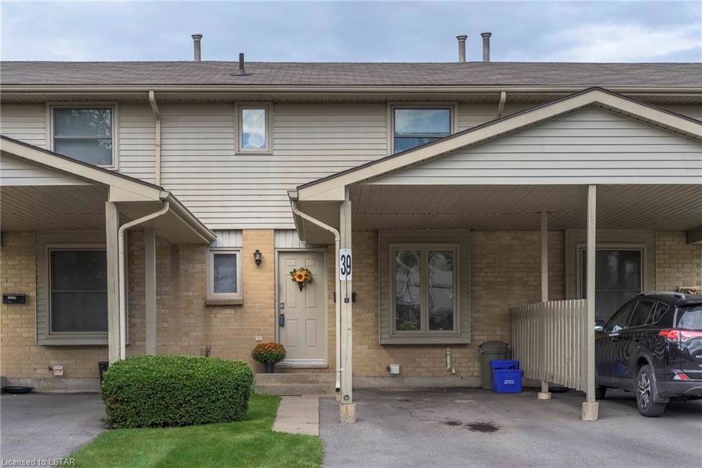 25 Erica Crescent - Photo 1