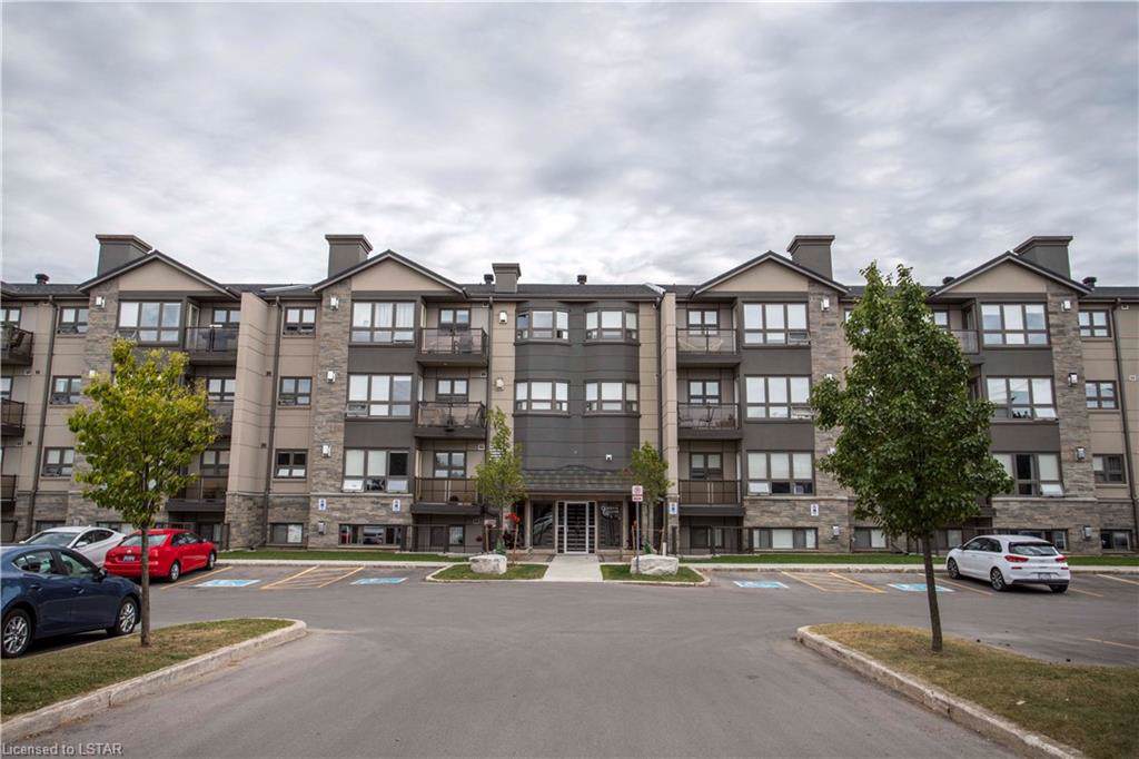 9 Jacksway Crescent - Photo 1