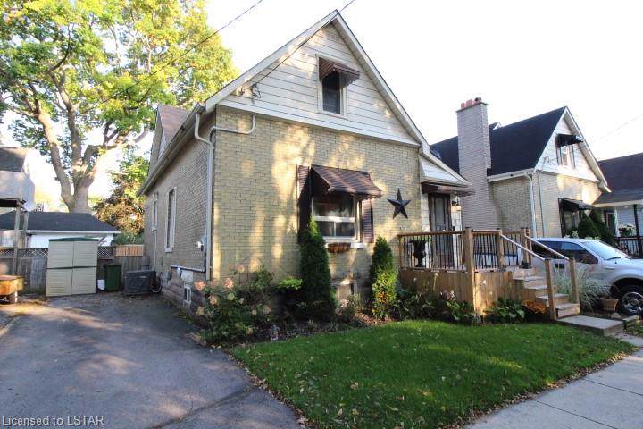 8 Devonshire Place - Photo 1