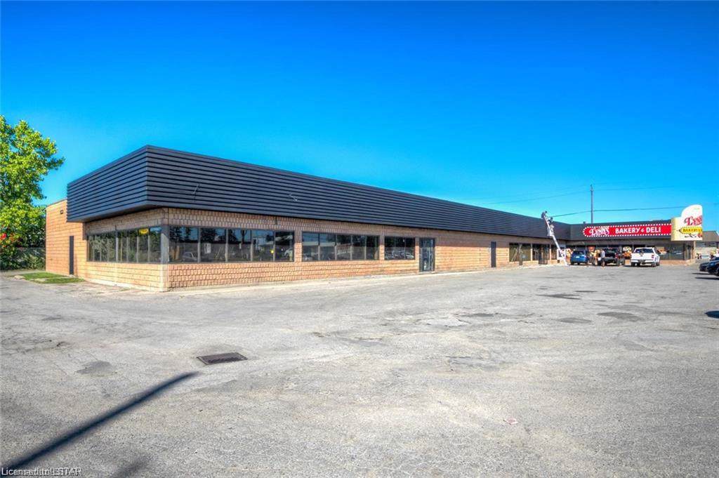 2190 Dundas Street - Photo 1