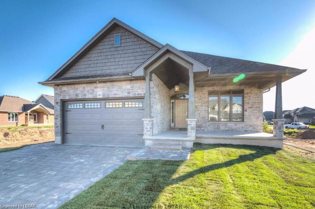 159 Collins Way - Photo 1