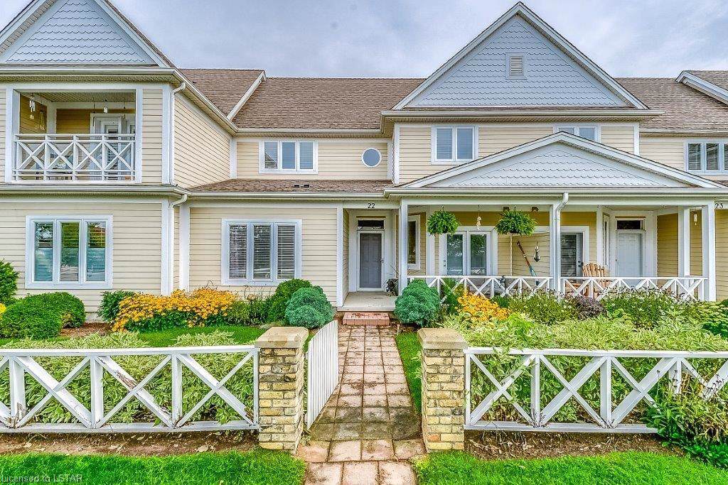 375 Edith Cavell Boulevard - Photo 1