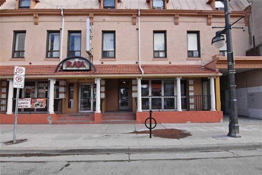 428 Clarence Street - Photo 1