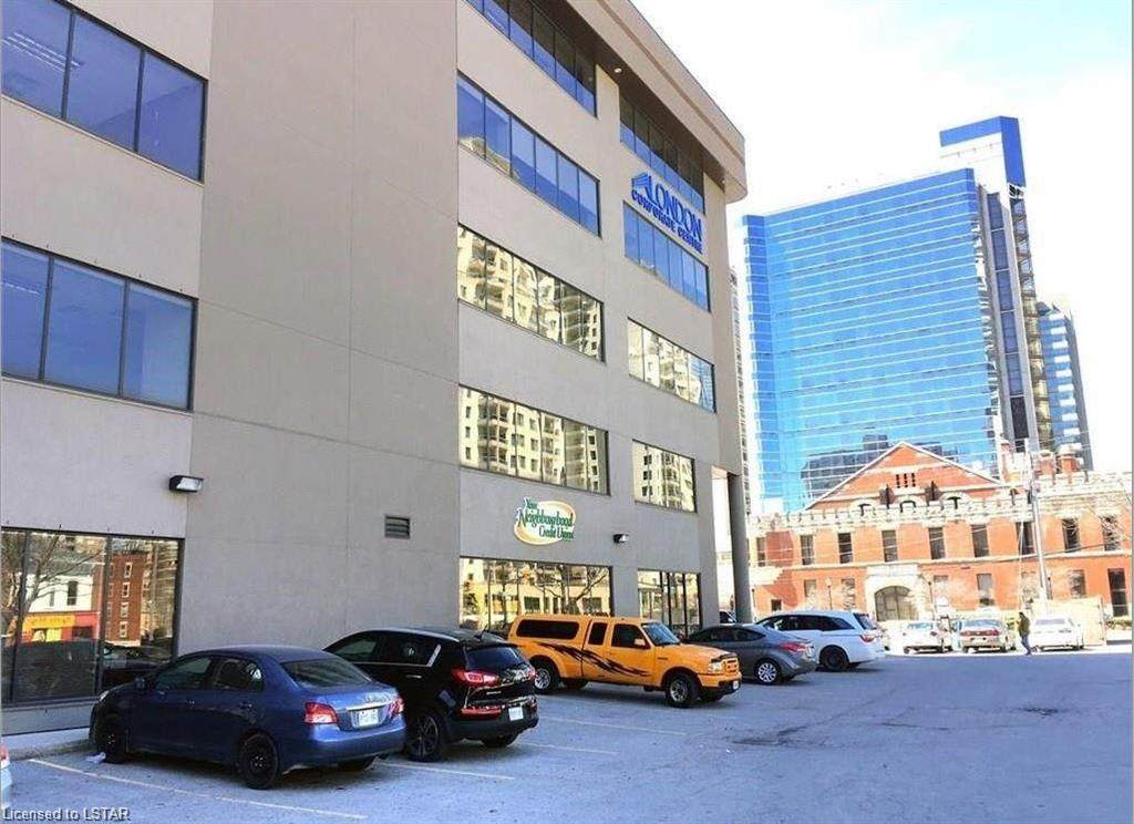343 Dundas Street - Photo 1