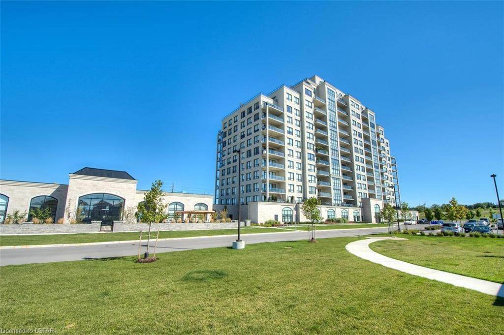 240 Villagewalk Boulevard - Photo 1