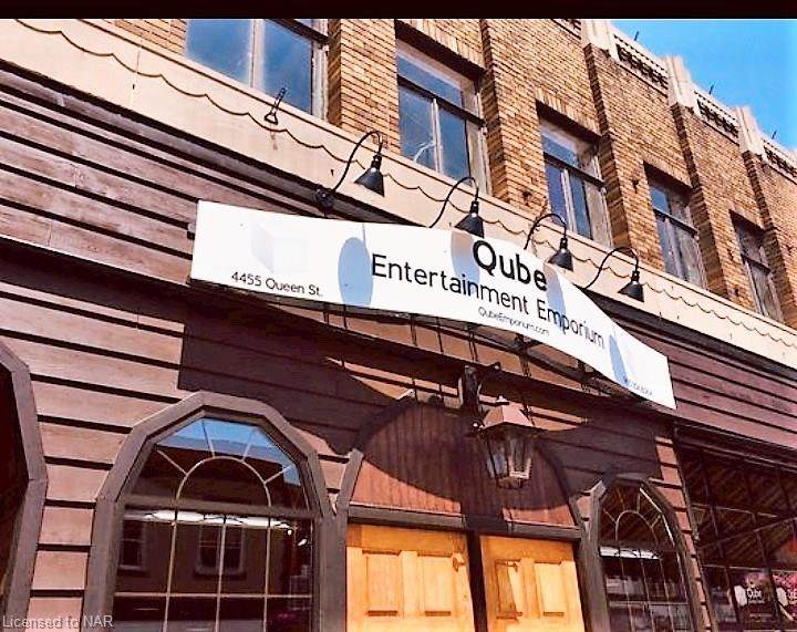 4455 Queen Street - Photo 1