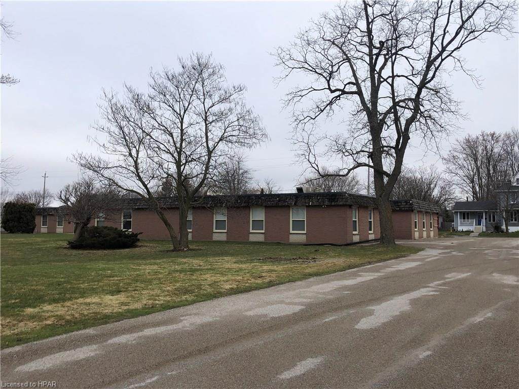 413 Hibernia Street - Photo 1