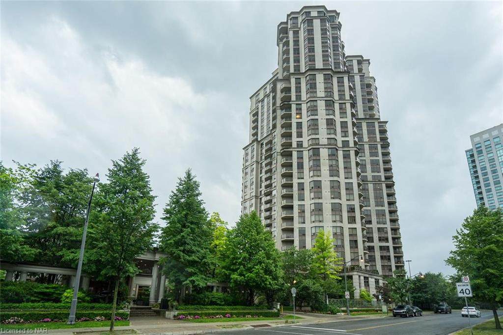 80 Harrison Garden Boulevard - Photo 1