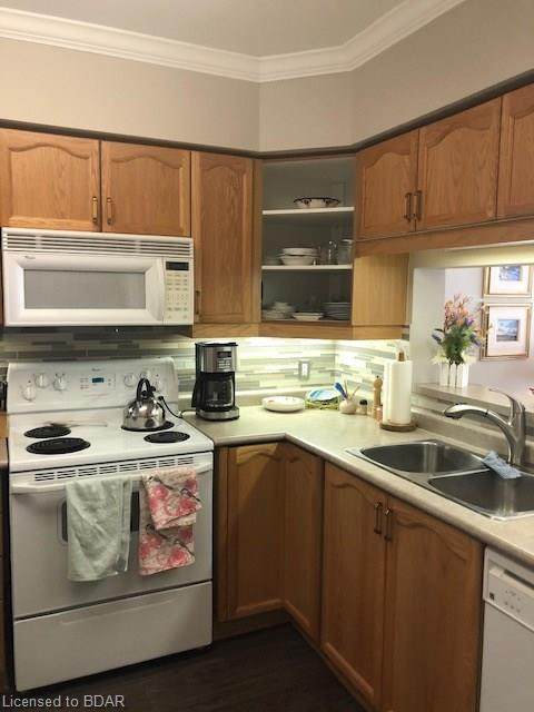90 Dean Avenue - Photo 1