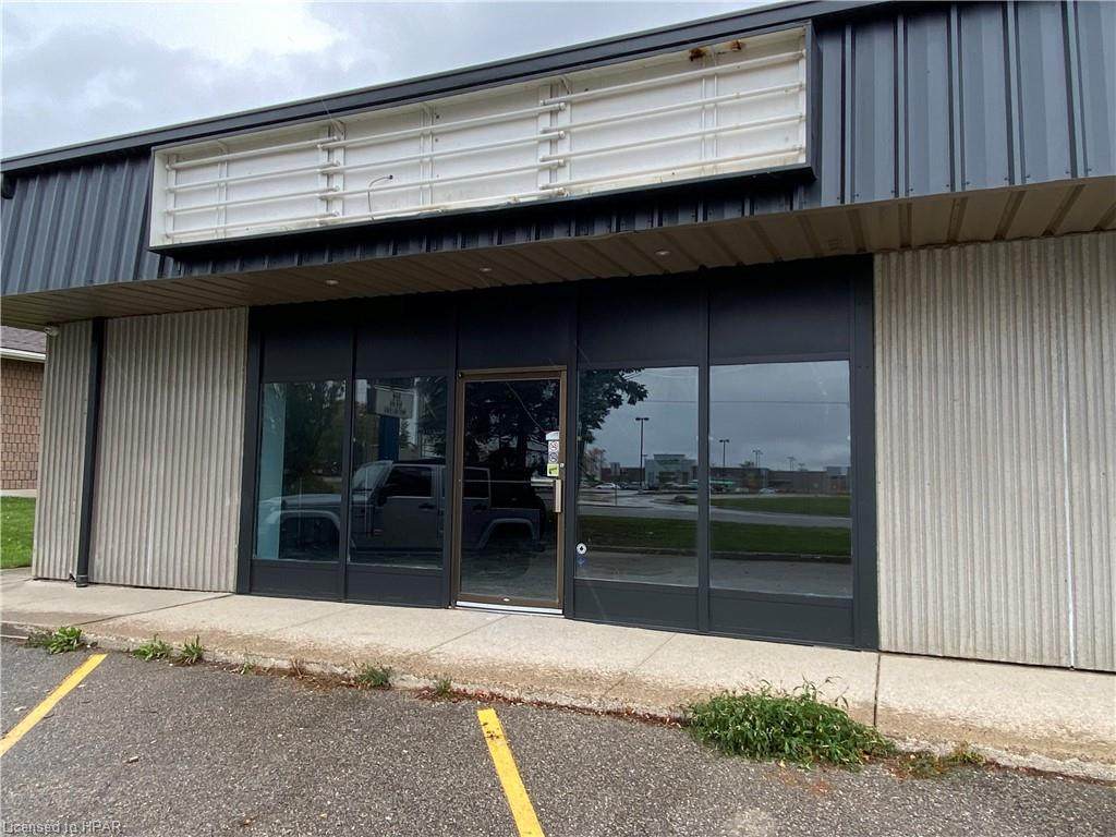560 Huron Street - Photo 1