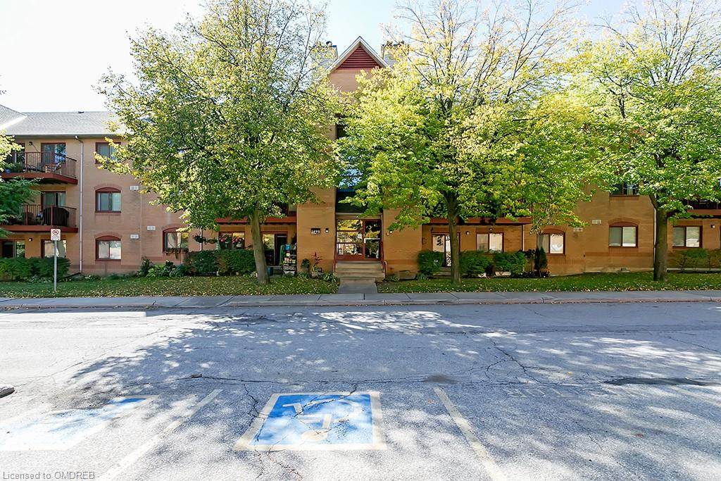 1490 Pilgrims Way - Photo 1