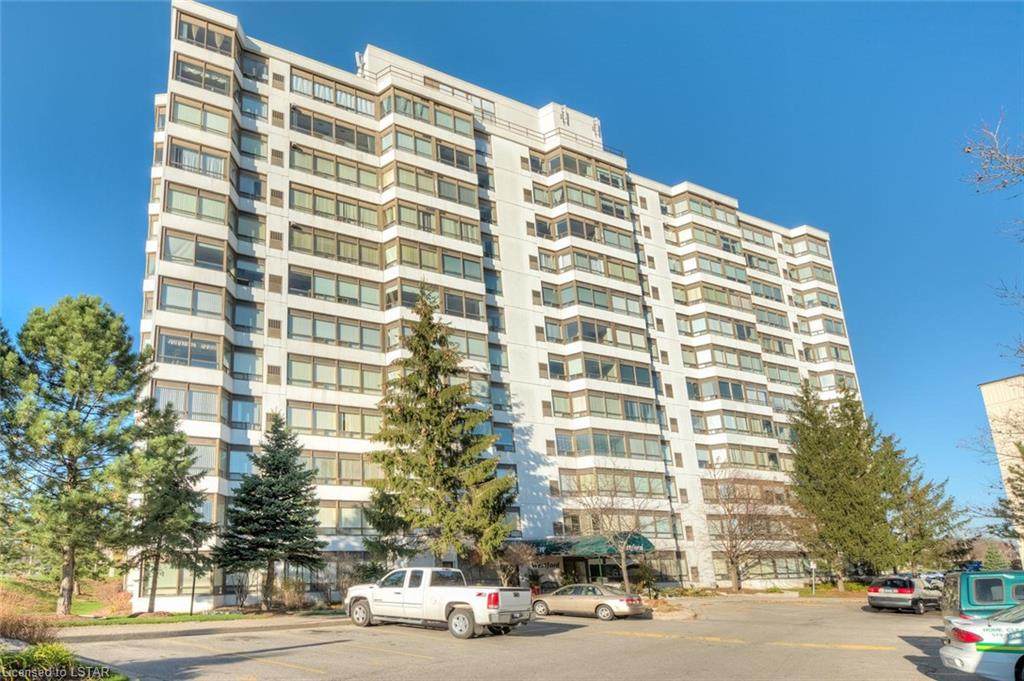744 Wonderland Road - Photo 1